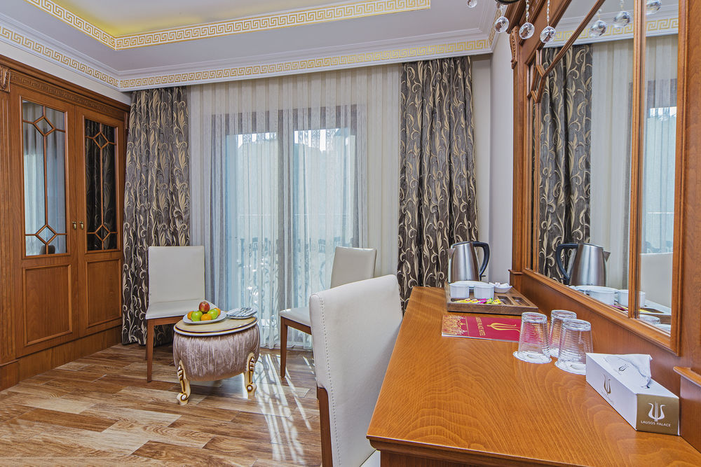 Lausos Palace Hotel Sisli Стамбул Экстерьер фото